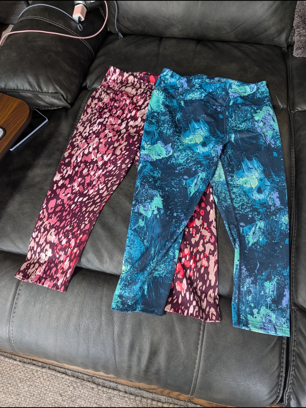 SET OF 2 Fila Active Capri Leggings